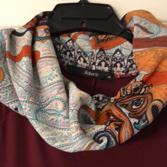 Top - Picture 2 of 3